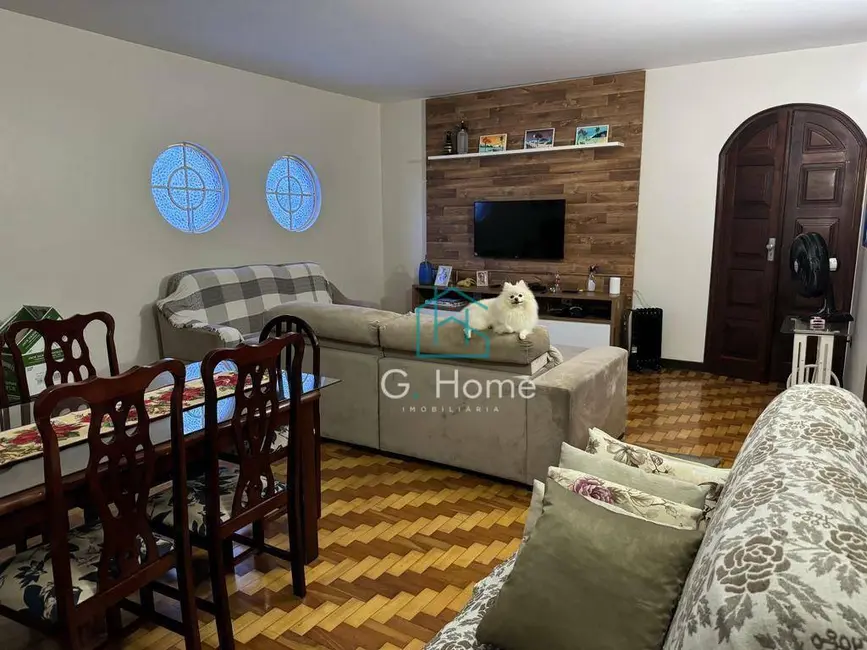 Casa com 3 quartos para alugar, 542m2 em Jardim Shangri-la A, Londrina - PR - imagem 4 Foto 4 de Casa com 3 quartos para alugar, 542m2 em Jardim Shangri-la A, Londrina - PR