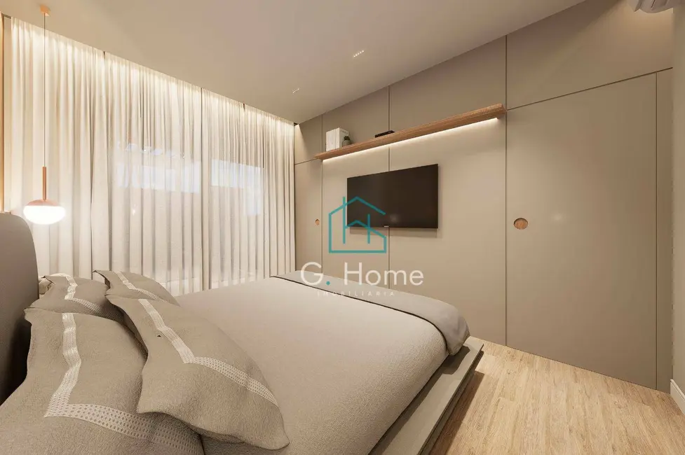 Foto 8 de Sobrado com 3 quartos à venda, 250m2 em Londrina - PR