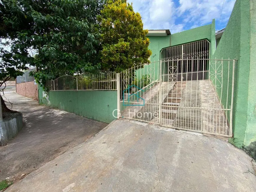 Foto 2 de Casa com 3 quartos à venda, 250m2 em Conjunto Semiramis Barros Braga, Londrina - PR
