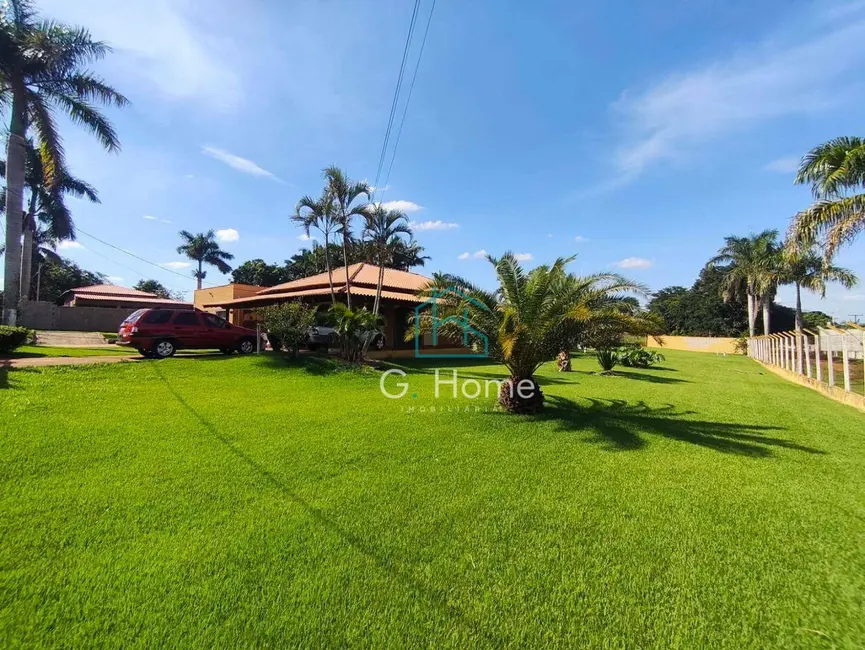 Foto 1 de Chácara com 3 quartos à venda, 5000m2 em Londrina - PR