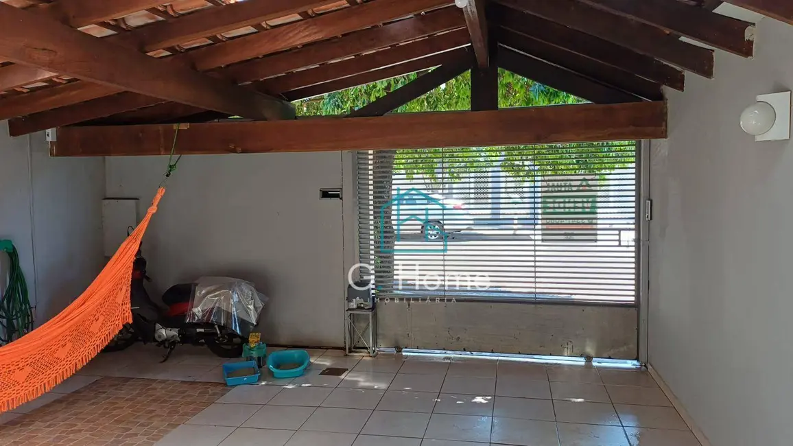 Foto 3 de Casa com 2 quartos à venda, 150m2 em Cambezinho, Londrina - PR
