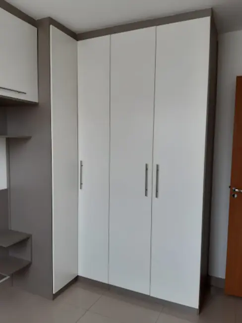 Foto 6 de Apartamento com 2 quartos à venda, 42m2 em Londrina - PR