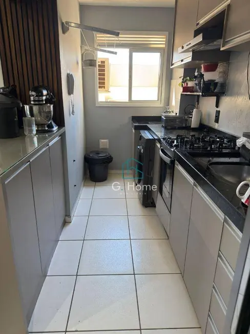 Foto 5 de Apartamento com 2 quartos à venda, 45m2 em Colinas, Londrina - PR
