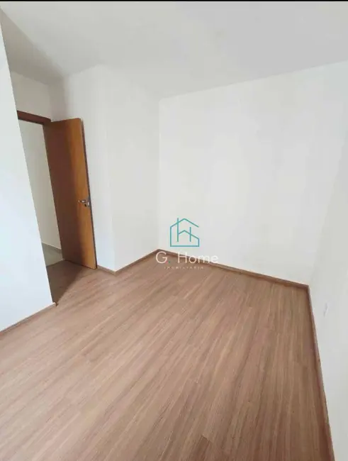 Foto 4 de Apartamento com 2 quartos à venda, 47m2 em Londrina - PR