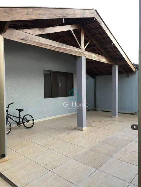 Foto 3 de Casa com 3 quartos à venda, 200m2 em Conjunto Habitacional Alexandre Urbanas, Londrina - PR