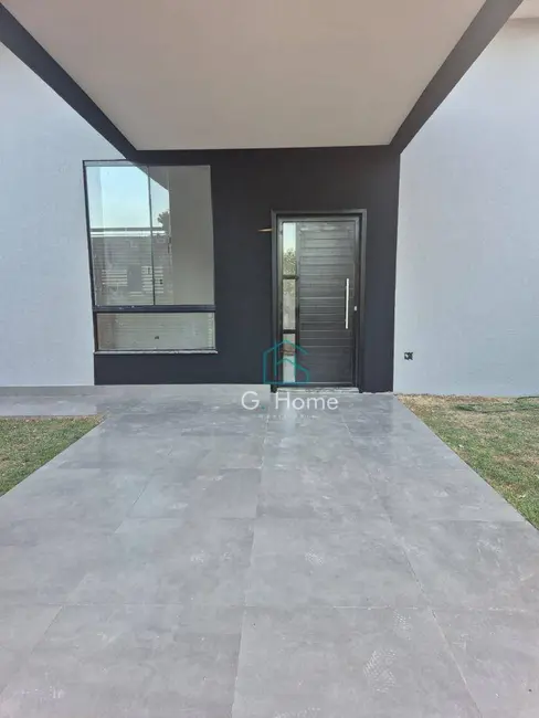 Casa com 2 quartos à venda, 148m2 em Londrina - PR - imagem 2 Foto 2 de Casa com 2 quartos à venda, 148m2 em Londrina - PR