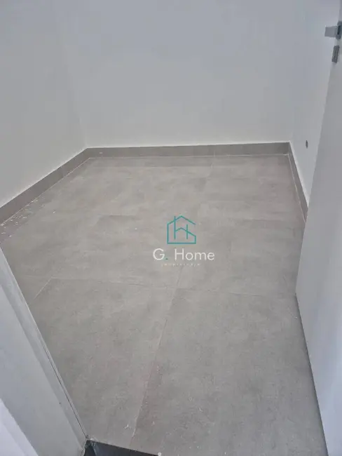 Casa com 2 quartos à venda, 148m2 em Londrina - PR - imagem 4 Foto 4 de Casa com 2 quartos à venda, 148m2 em Londrina - PR