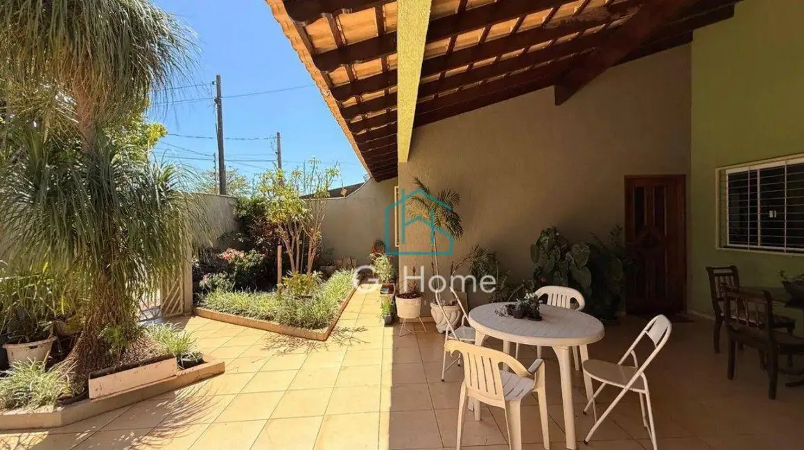 Foto 3 de Casa com 5 quartos à venda, 158m2 em Jardim Tarumã, Londrina - PR