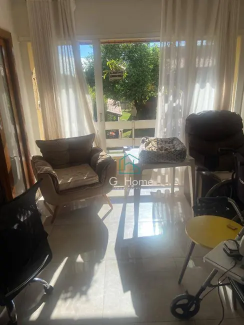 Foto 9 de Apartamento com 3 quartos à venda, 220m2 em Londrina - PR