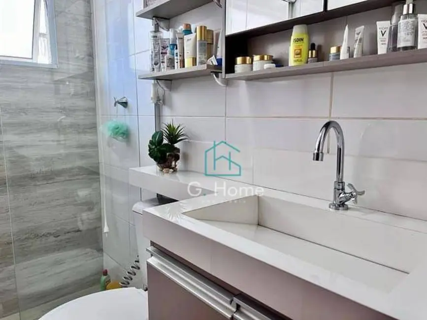 Foto 9 de Apartamento com 2 quartos à venda, 48m2 em Londrina - PR