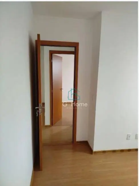 Foto 4 de Apartamento com 2 quartos à venda, 43m2 em Londrina - PR