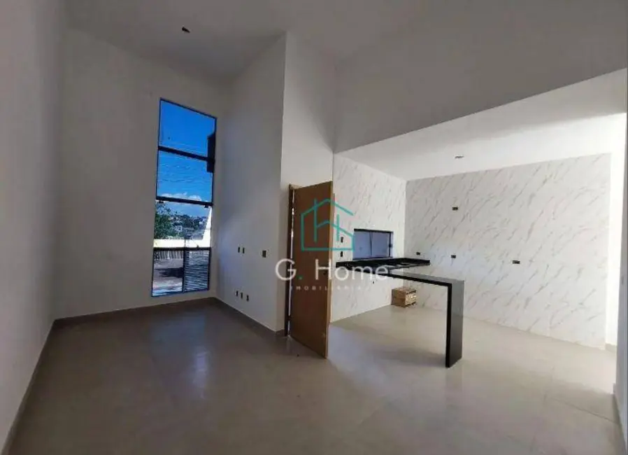 Casa com 3 quartos à venda, 180m2 em Colúmbia, Londrina - PR - imagem 4 Foto 4 de Casa com 3 quartos à venda, 180m2 em Colúmbia, Londrina - PR