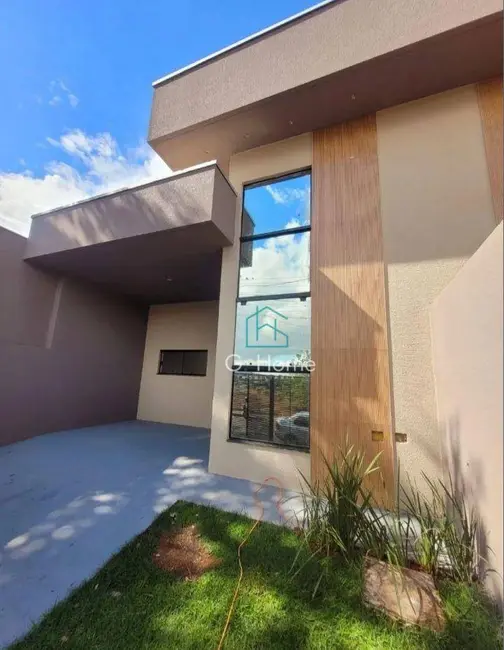 Casa com 3 quartos à venda, 180m2 em Colúmbia, Londrina - PR - imagem 1 Foto 1 de Casa com 3 quartos à venda, 180m2 em Colúmbia, Londrina - PR
