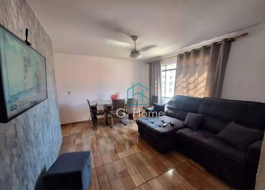 Foto 2 de Apartamento com 3 quartos à venda, 59m2 em Parque Jamaica, Londrina - PR