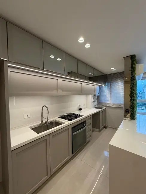 Foto 9 de Apartamento com 2 quartos à venda, 142m2 em Jardim Presidente, Londrina - PR