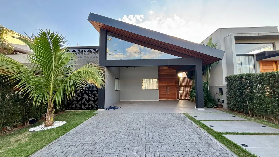 Foto 2 de Casa de Condomínio com 3 quartos à venda, 258m2 em Londrina - PR