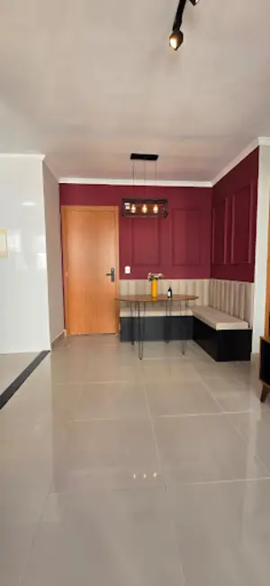 Foto 8 de Apartamento com 2 quartos à venda, 47m2 em Londrina - PR