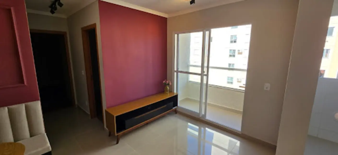 Foto 6 de Apartamento com 2 quartos à venda, 47m2 em Londrina - PR