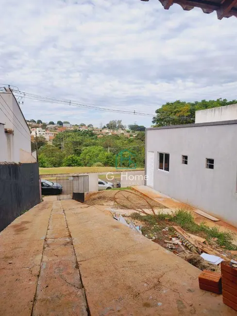 Kitnet com 1 quarto para alugar, 32m2 em Colinas, Londrina - PR - imagem 7 Foto 7 de Kitnet com 1 quarto para alugar, 32m2 em Colinas, Londrina - PR