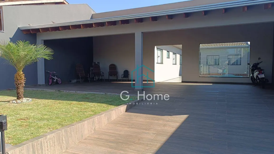 Casa com 3 quartos à venda, 267m2 em Jardim Vitória, Cambe - PR - imagem 3 Foto 3 de Casa com 3 quartos à venda, 267m2 em Jardim Vitória, Cambe - PR