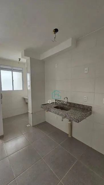 Foto 5 de Apartamento com 2 quartos para alugar, 48m2 em Parque Jamaica, Londrina - PR
