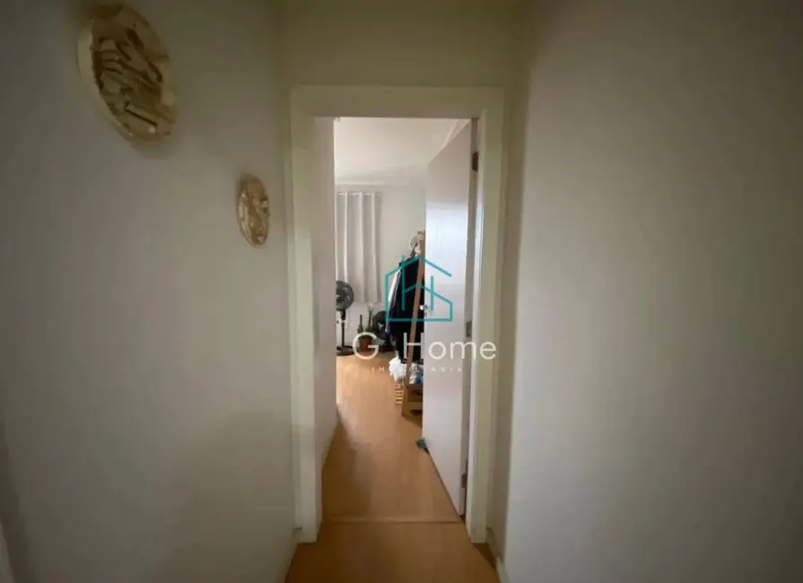 Foto 9 de Apartamento com 2 quartos à venda, 55m2 em Londrina - PR