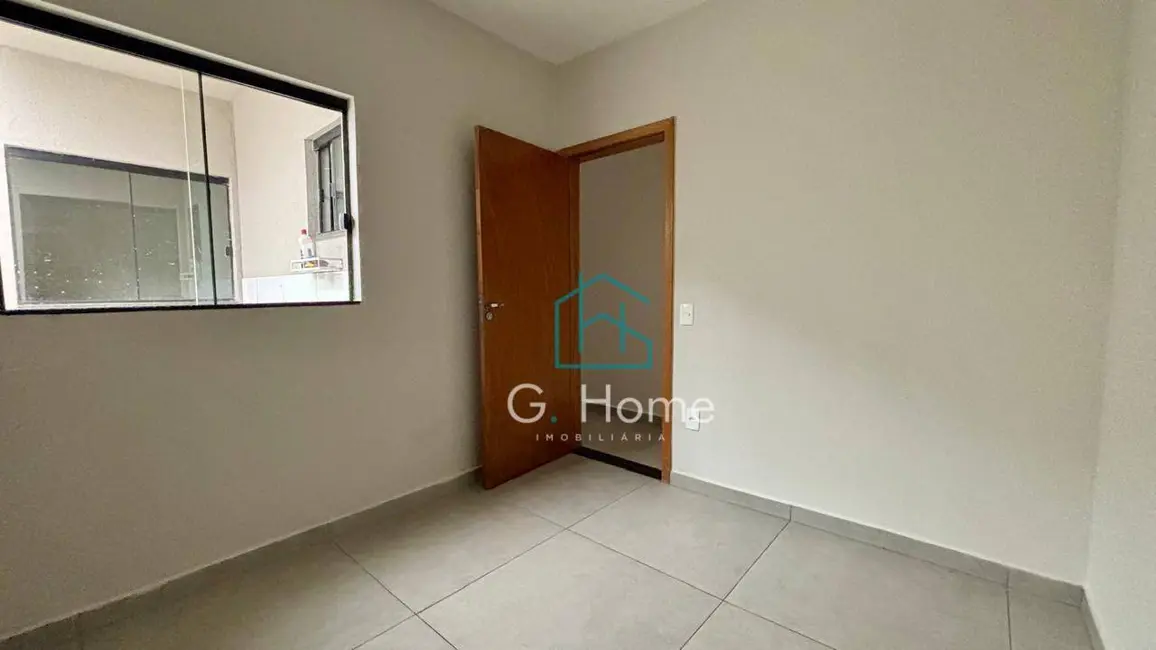 Casa com 3 quartos à venda, 150m2 em Bandeirantes, Londrina - PR - imagem 9 Foto 9 de Casa com 3 quartos à venda, 150m2 em Bandeirantes, Londrina - PR