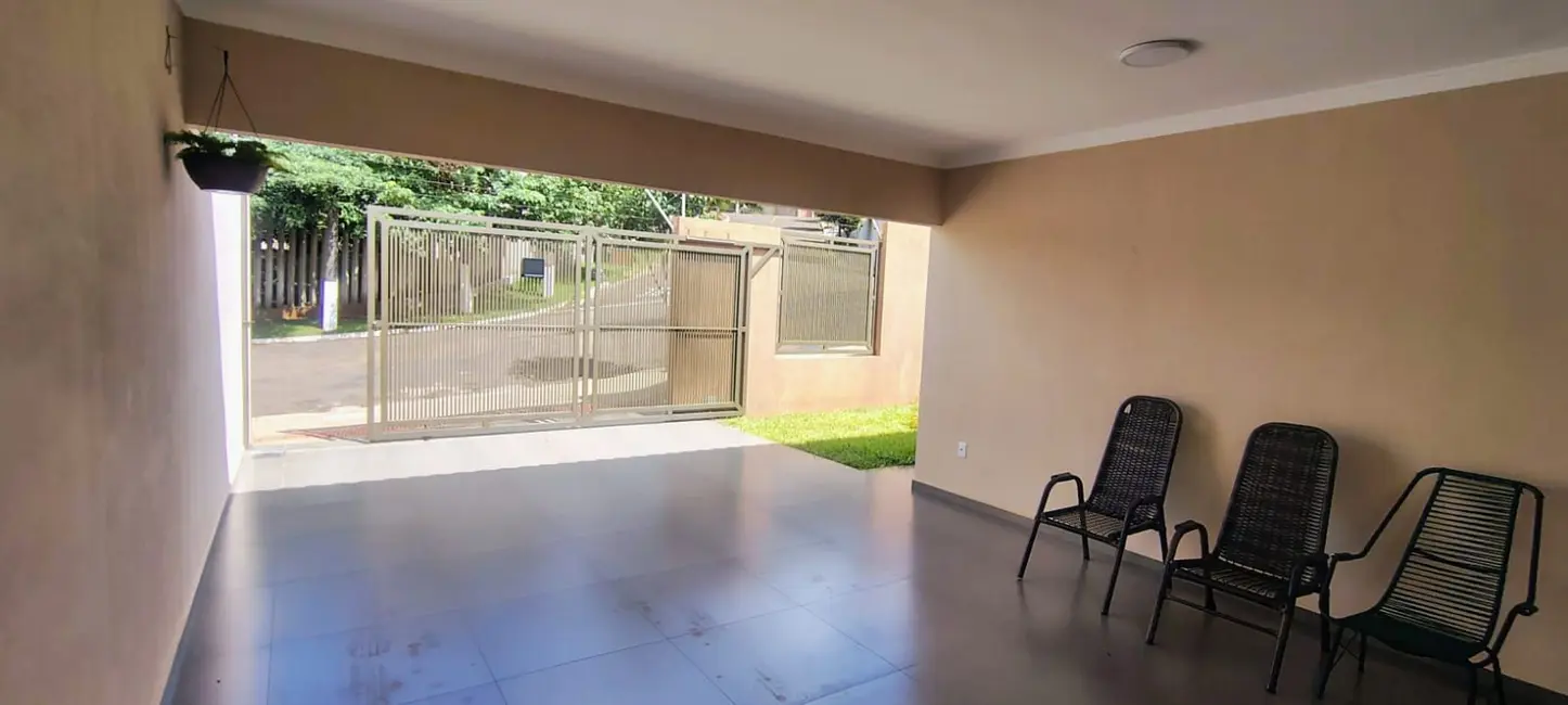 Casa com 3 quartos à venda, 225m2 em Ibipora - PR - imagem 3 Foto 3 de Casa com 3 quartos à venda, 225m2 em Ibipora - PR