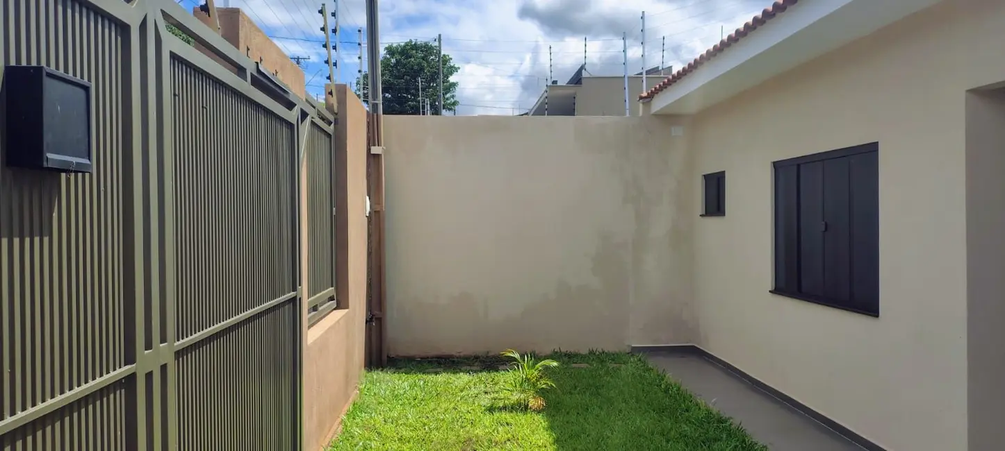 Casa com 3 quartos à venda, 225m2 em Ibipora - PR - imagem 2 Foto 2 de Casa com 3 quartos à venda, 225m2 em Ibipora - PR