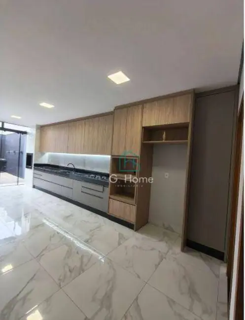 Casa de Condomínio com 3 quartos à venda, 125m2 em Heimtal, Londrina - PR - imagem 3 Foto 3 de Casa de Condomínio com 3 quartos à venda, 125m2 em Heimtal, Londrina - PR