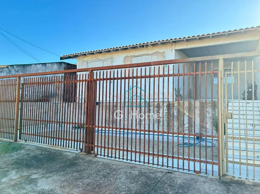 Foto 1 de Casa com 3 quartos à venda, 271m2 em Jardim Tókio, Londrina - PR