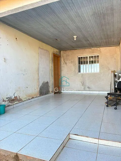 Foto 3 de Casa com 3 quartos à venda, 271m2 em Jardim Tókio, Londrina - PR