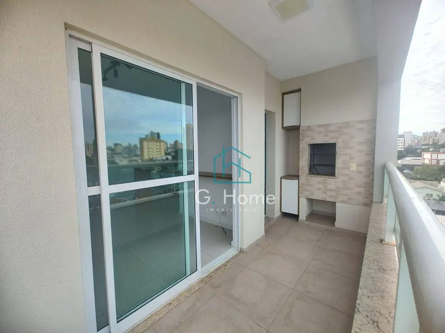 Apartamento com 3 quartos para alugar, 130m2 em Jardim Higienópolis, Londrina - PR - imagem 4 Foto 4 de Apartamento com 3 quartos para alugar, 130m2 em Jardim Higienópolis, Londrina - PR