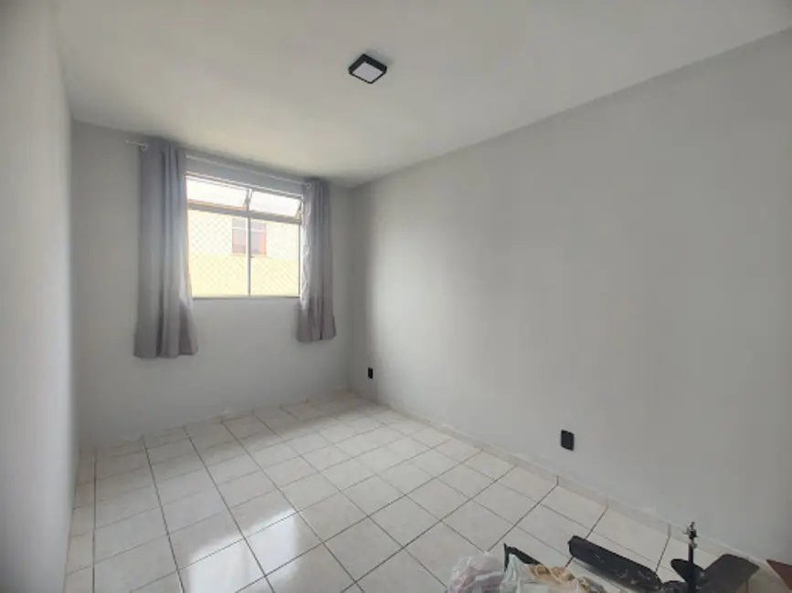 Foto 7 de Apartamento com 2 quartos para alugar, 45m2 em Nova Olinda, Londrina - PR
