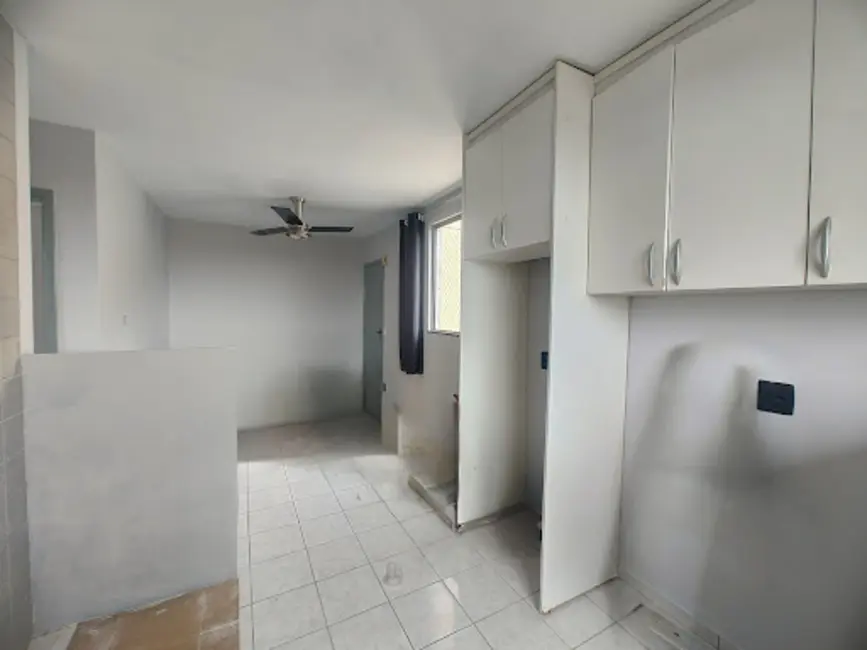 Foto 5 de Apartamento com 2 quartos para alugar, 45m2 em Nova Olinda, Londrina - PR