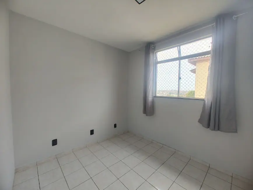 Foto 9 de Apartamento com 2 quartos para alugar, 45m2 em Nova Olinda, Londrina - PR