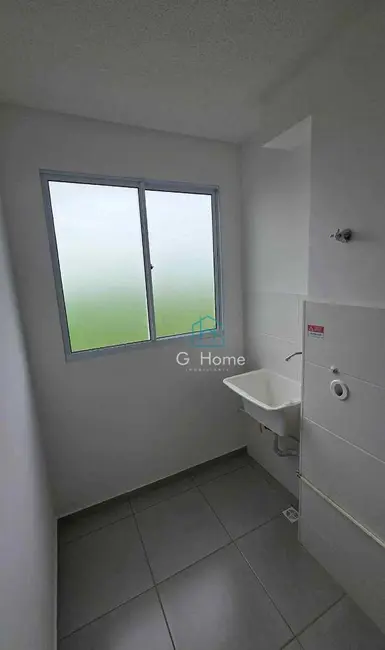 Apartamento com 2 quartos para alugar, 48m2 em Londrina - PR - imagem 8 Foto 8 de Apartamento com 2 quartos para alugar, 48m2 em Londrina - PR