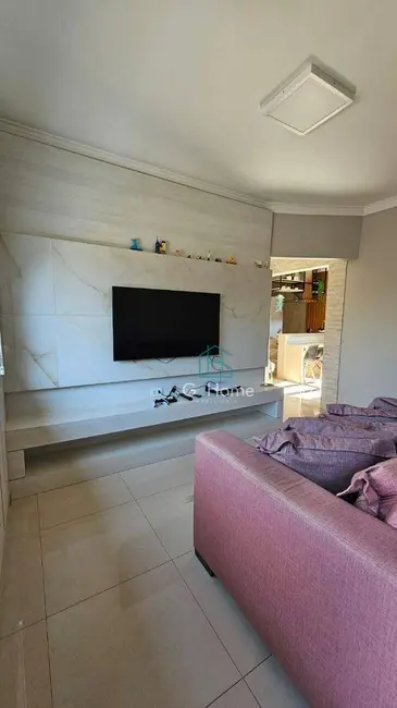 Foto 4 de Casa com 2 quartos à venda, 250m2 em Jardim Montecatini, Londrina - PR