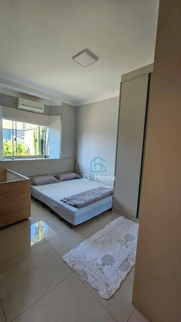 Foto 7 de Casa com 2 quartos à venda, 250m2 em Jardim Montecatini, Londrina - PR