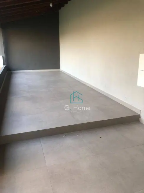 Foto 8 de Casa com 3 quartos à venda, 300m2 em Bandeirantes, Londrina - PR