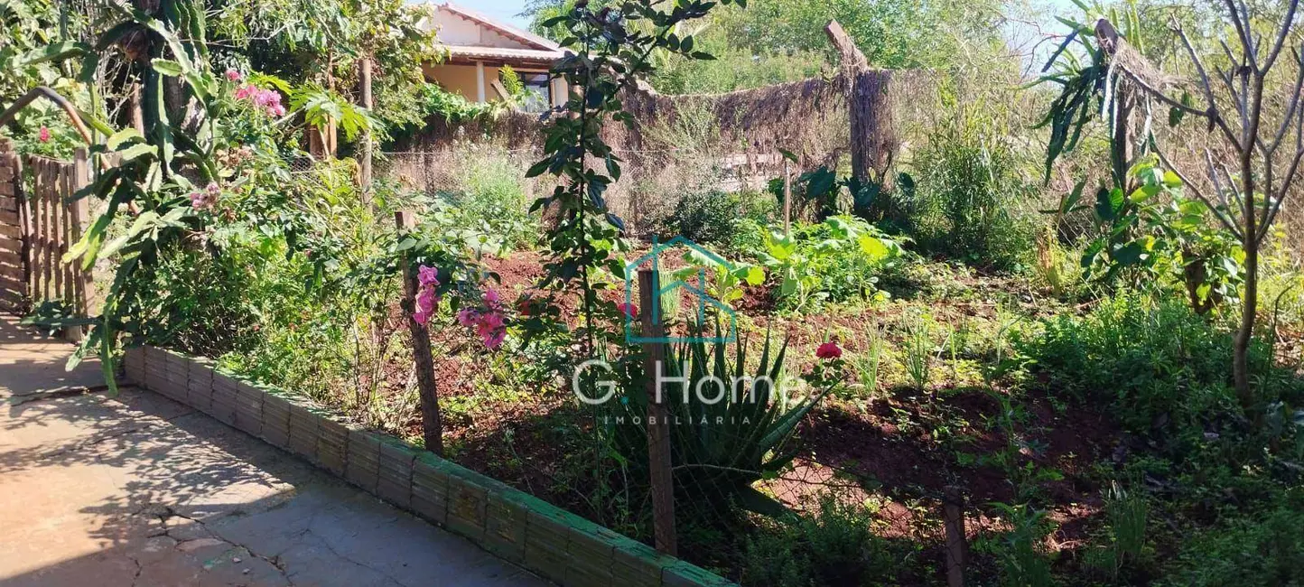 Chácara com 1 quarto à venda, 1000m2 em Jardim Vale Verde, Londrina - PR - imagem 2 Foto 2 de Chácara com 1 quarto à venda, 1000m2 em Jardim Vale Verde, Londrina - PR