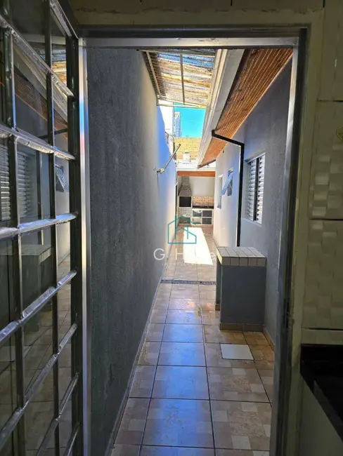 Foto 2 de Casa com 3 quartos à venda, 125m2 em Catuai, Londrina - PR