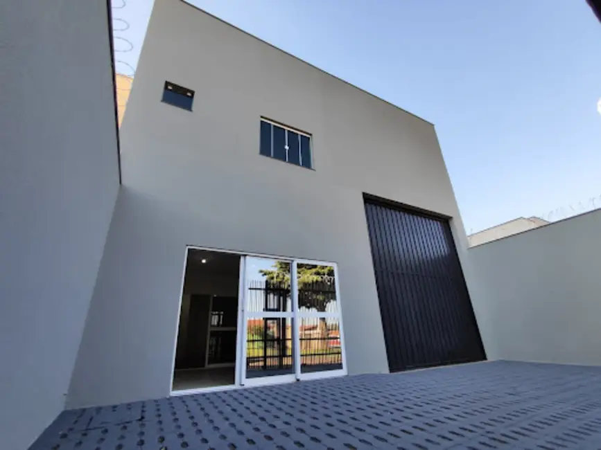 Foto 2 de Armazém / Galpão para alugar, 250m2 em Jardim Belo Horizonte, Londrina - PR