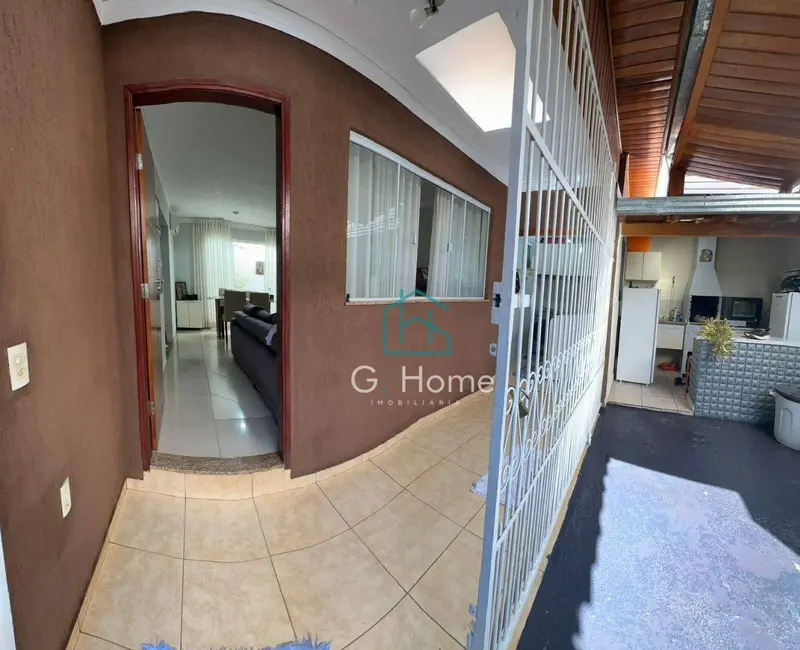Casa com 2 quartos à venda, 260m2 em Londrina - PR - imagem 6 Foto 6 de Casa com 2 quartos à venda, 260m2 em Londrina - PR