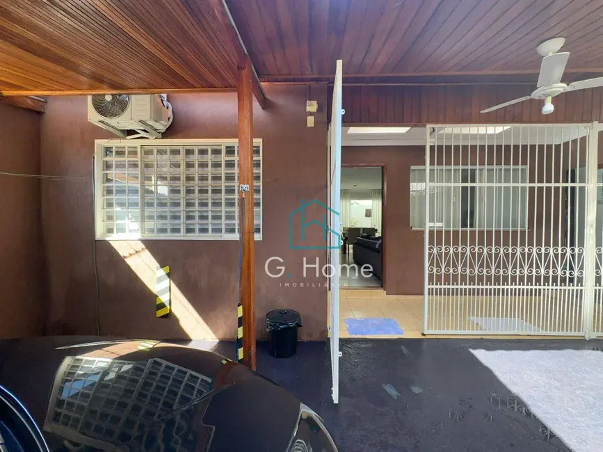 Casa com 2 quartos à venda, 260m2 em Londrina - PR - imagem 2 Foto 2 de Casa com 2 quartos à venda, 260m2 em Londrina - PR