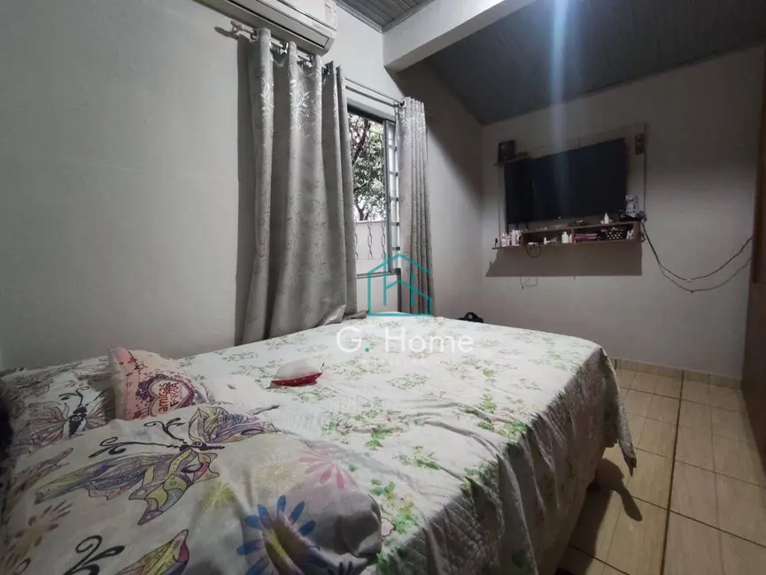 Foto 6 de Casa com 3 quartos à venda, 200m2 em Luiz de Sá, Londrina - PR