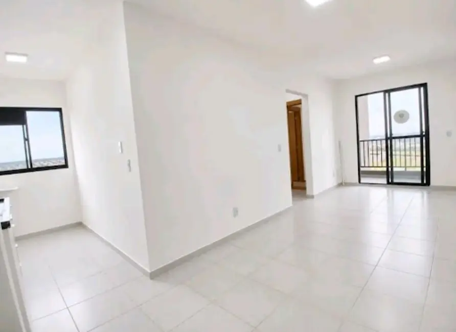 Foto 3 de Apartamento com 2 quartos para alugar, 56m2 em Pacaembu, Londrina - PR