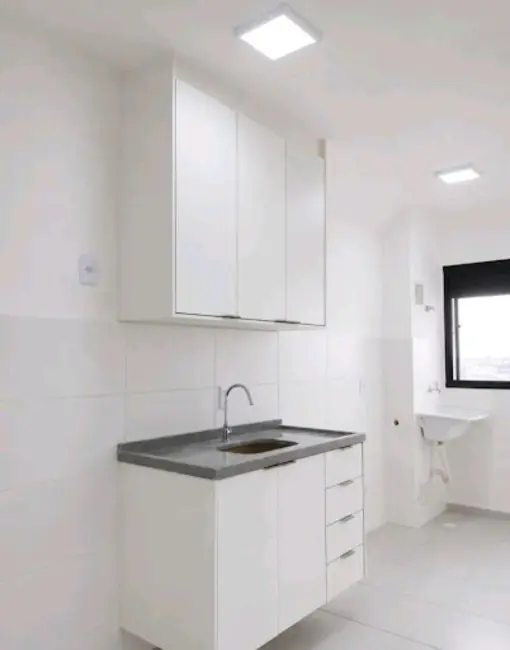 Foto 5 de Apartamento com 2 quartos para alugar, 56m2 em Pacaembu, Londrina - PR