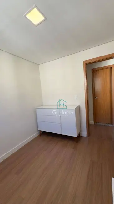 Foto 3 de Apartamento com 2 quartos à venda, 44m2 em Gleba Fazenda Palhano, Londrina - PR