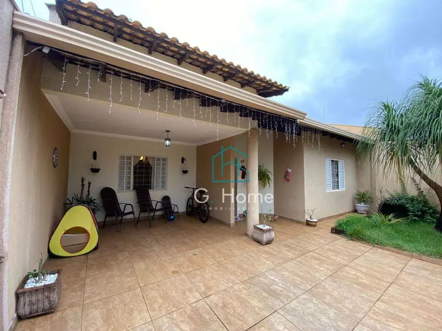 Foto 2 de Casa com 3 quartos à venda, 250m2 em Jardim Santa Alice, Londrina - PR
